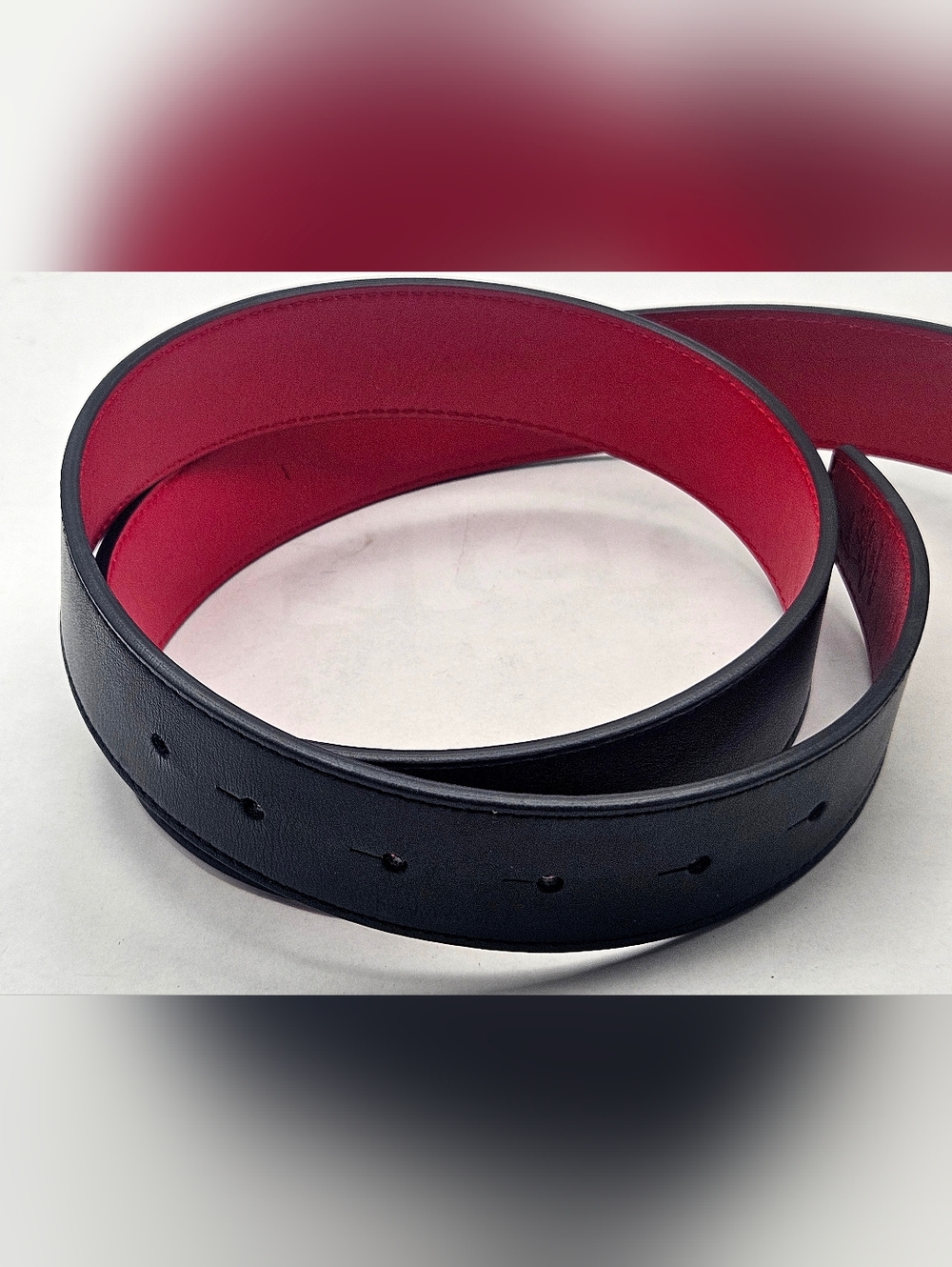 Christian LOUBOUTIN Black Leather Belt Size 90 / 36 Gold Logo Buckle Men / Women - Picture 8 of 8